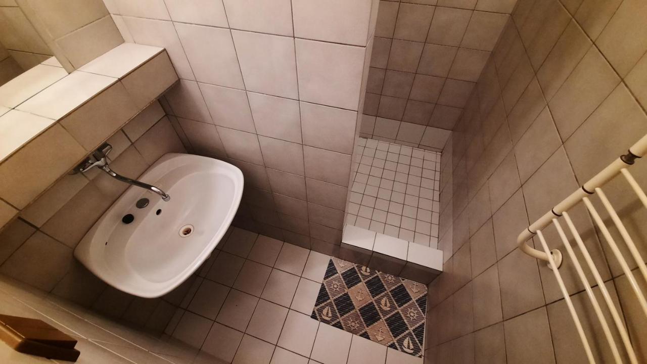 Hotel Kristl Pardubice Buitenkant foto